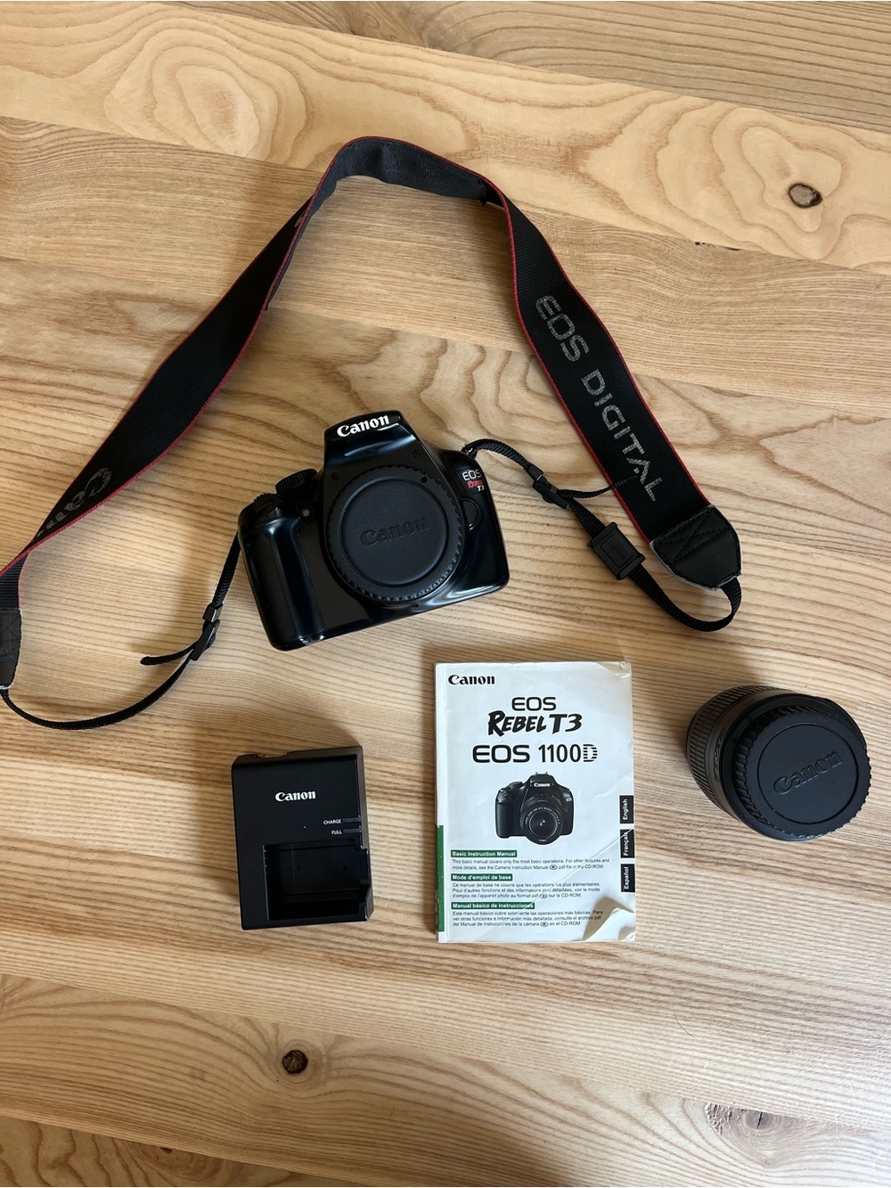 Canon EOS Rebel T3 (EOS 1100D) DSLR Camera